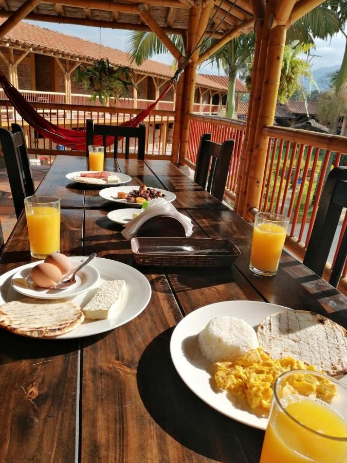 Calarcá Finca Hotel El Diamante מראה חיצוני תמונה